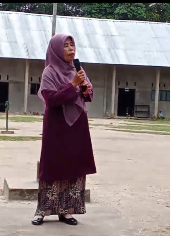 Lomba Hari Kartini di MIN 4 Batang Hari, Suara Merdu Kepala Madrasah Bikin Haru