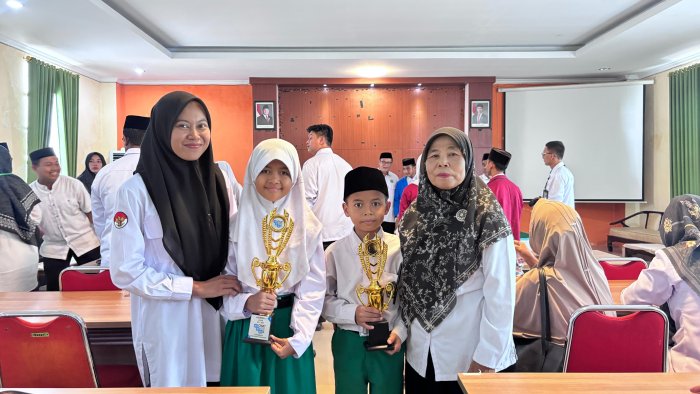 Siswa MIN 4 Batang Hari Raih Prestasi di OMI 2025