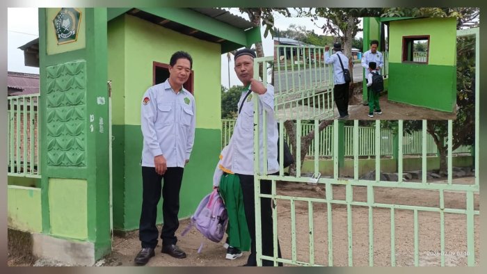Guru dan Staf TU Sambut Kedatangan Peserta Didik di MIN 4 Batang Hari