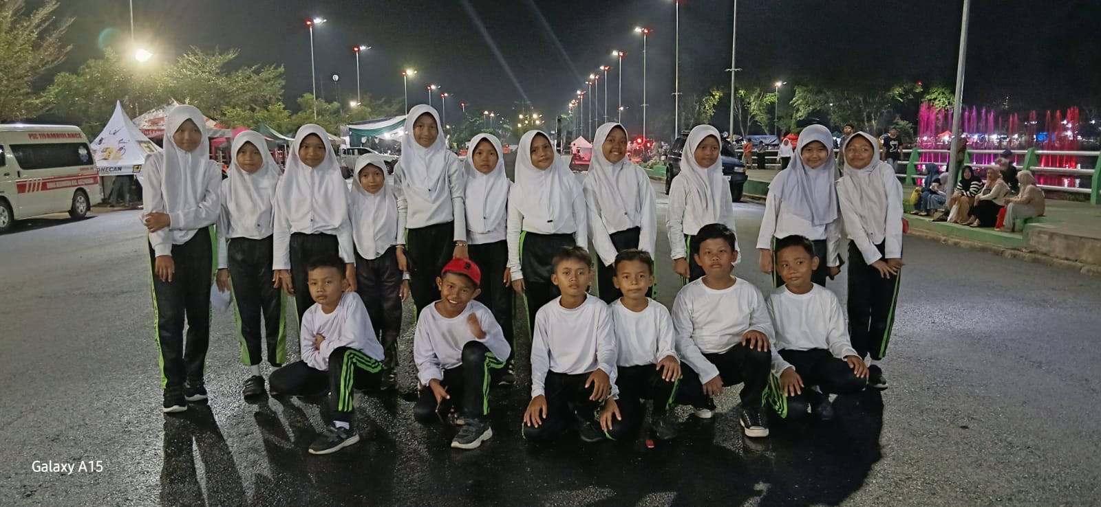 Siswa MIN 4 Batang Hari Berpartisipasi dalam Open Ceremony Kejuaraan Antar Kampung 2024 Siswa MIN 4 Batang Hari Berpartisipasi dalam Open Ceremony Kejuaraan Antar Kampung 2024