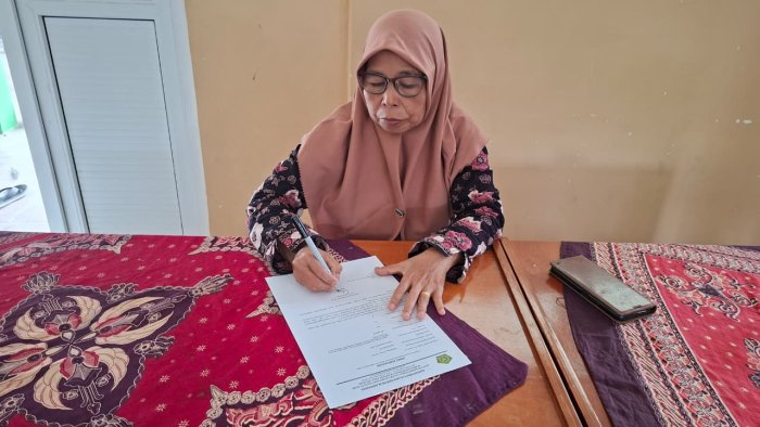 MIN 4 Batang Hari Perkuat Komitmen Pelaksanaan Program Makan Bergizi Gratis MIN 4 Batang Hari Perkuat Komitmen Pelaksanaan Program Makan Bergizi Gratis