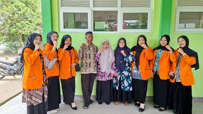 Mahasiswa PGSD Semester 1 Lakukan Observasi Hak dan Kewajiban Warga Sekolah di Kelas VI A MIN 4 Batang Hari