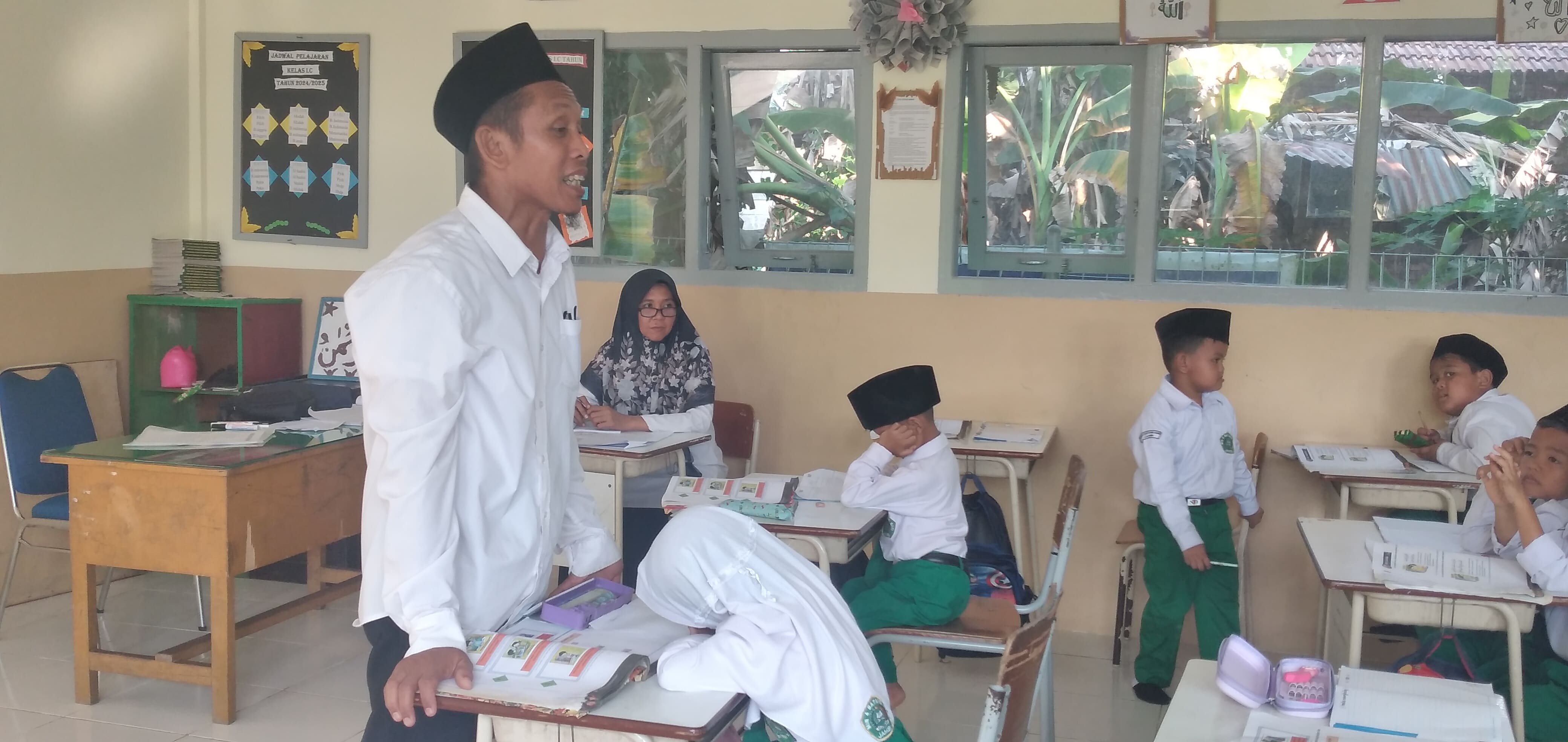 Supervisi Kelas: Langkah Cerdas untuk Pendidikan Berkualitas di MIN 4 Batang Hari Supervisi Kelas: Langkah Cerdas untuk Pendidikan Berkualitas di MIN 4 Batang Hari