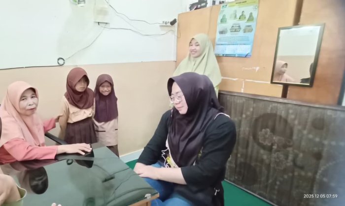 Kepala Madrasah Berikan Pembinaan untuk Pengelolaan Kantin Madrasah
