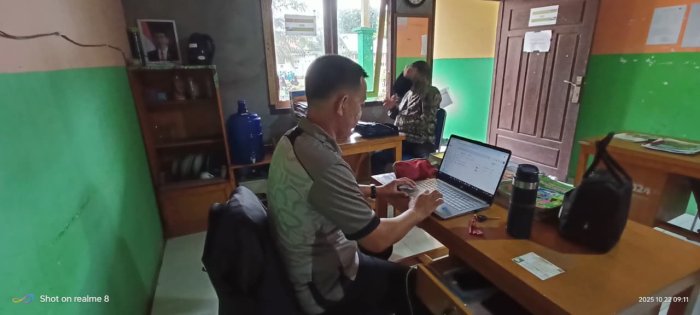 Guru MIN 4 Batang Hari Laksanakan Penyusunan SKP Triwulan III