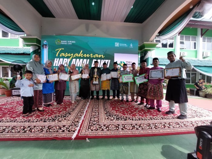 MIN 4 Batang Hari Kembali Raih Prestasi Juara III Lomba Website Jenjang Madrasah Ibtidaiyah MIN 4 Batang Hari Kembali Raih Prestasi Juara III Lomba Website Jenjang Madrasah Ibtidaiyah