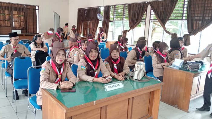 Kepala MIN 4 Batang Hari Hadiri Sosialisasi dan Penguatan Kepramukaan
