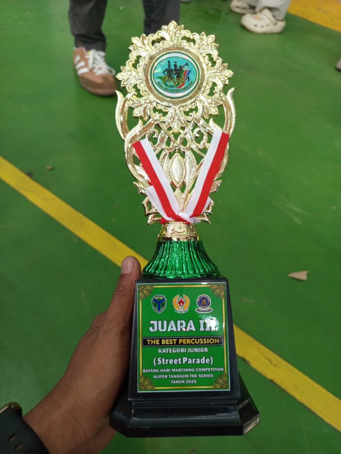 Drum Band El-Madinah Raih Juara III The Best Percussion