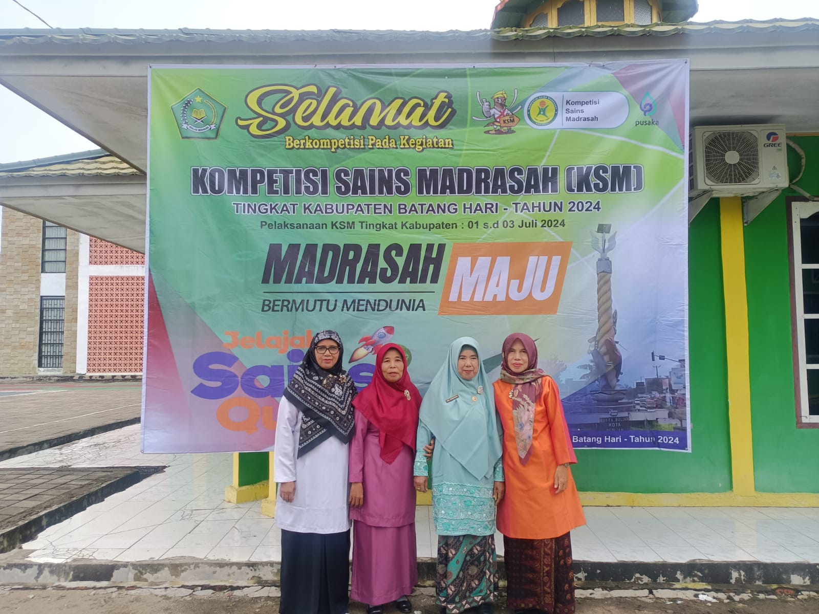 Semangat KSM: Kepala MIN 4 Batang Hari Hadiri Upacara Pembukaan di Kemenag Batang Hari